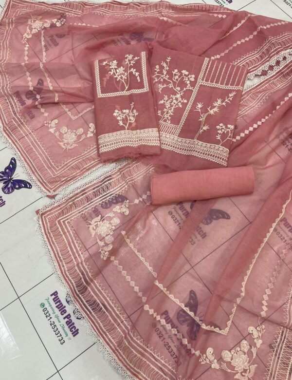 White Inticrate Embroidery TeaPink