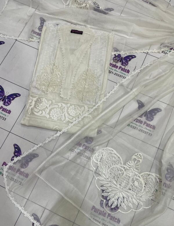 Zaira Collection White