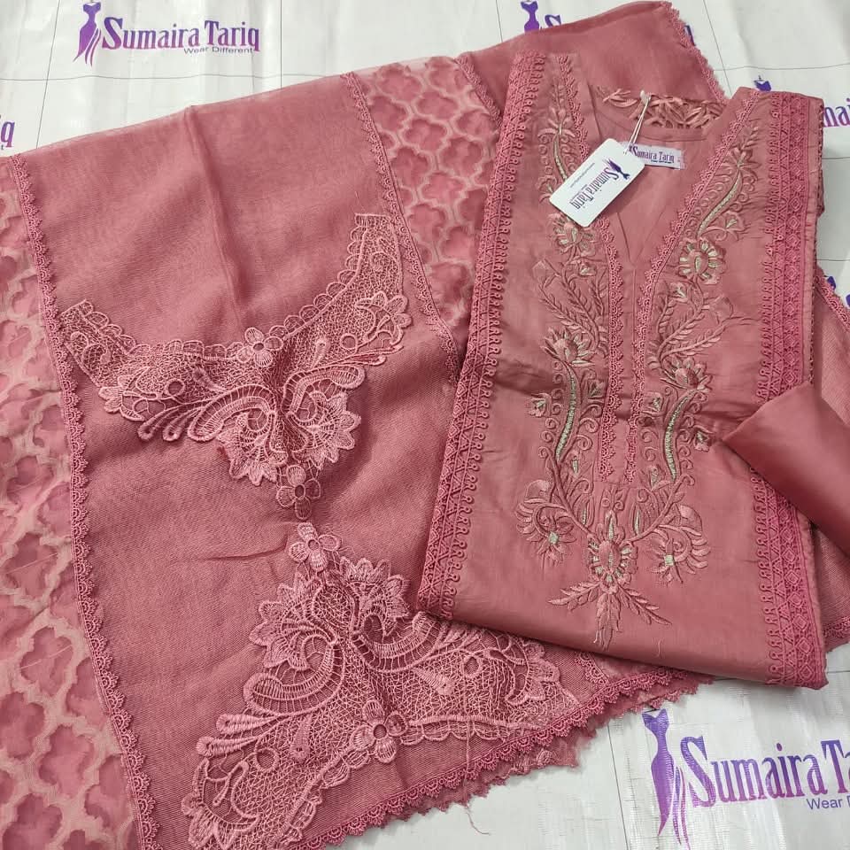Gul e Rana Tea pink Lawn Collection