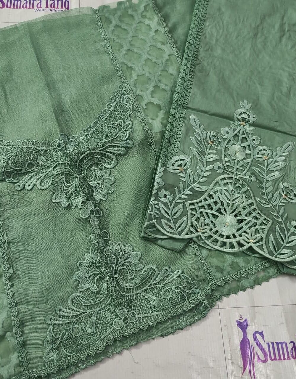 Gul e Rana Mint Green Lawn Collection - Image 3
