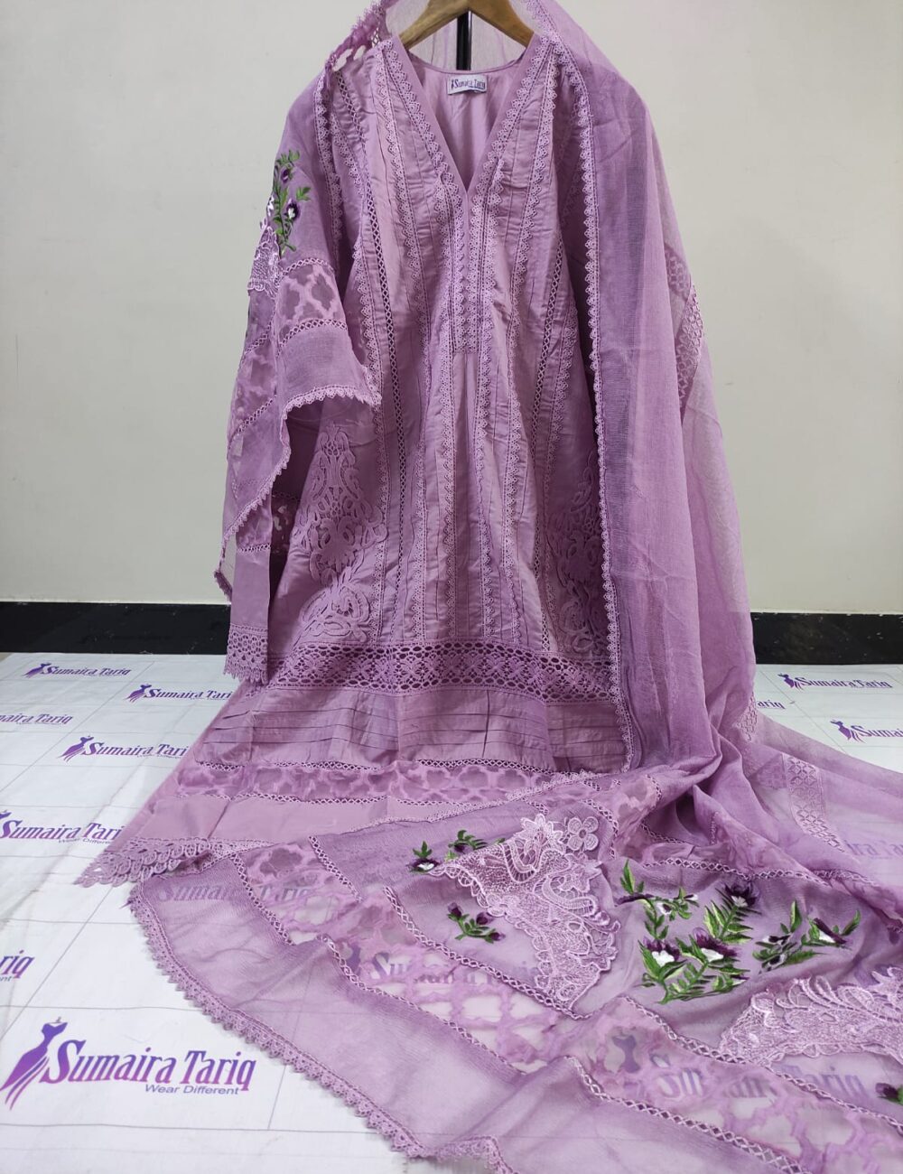 Lilac Purple Khareef - Image 6