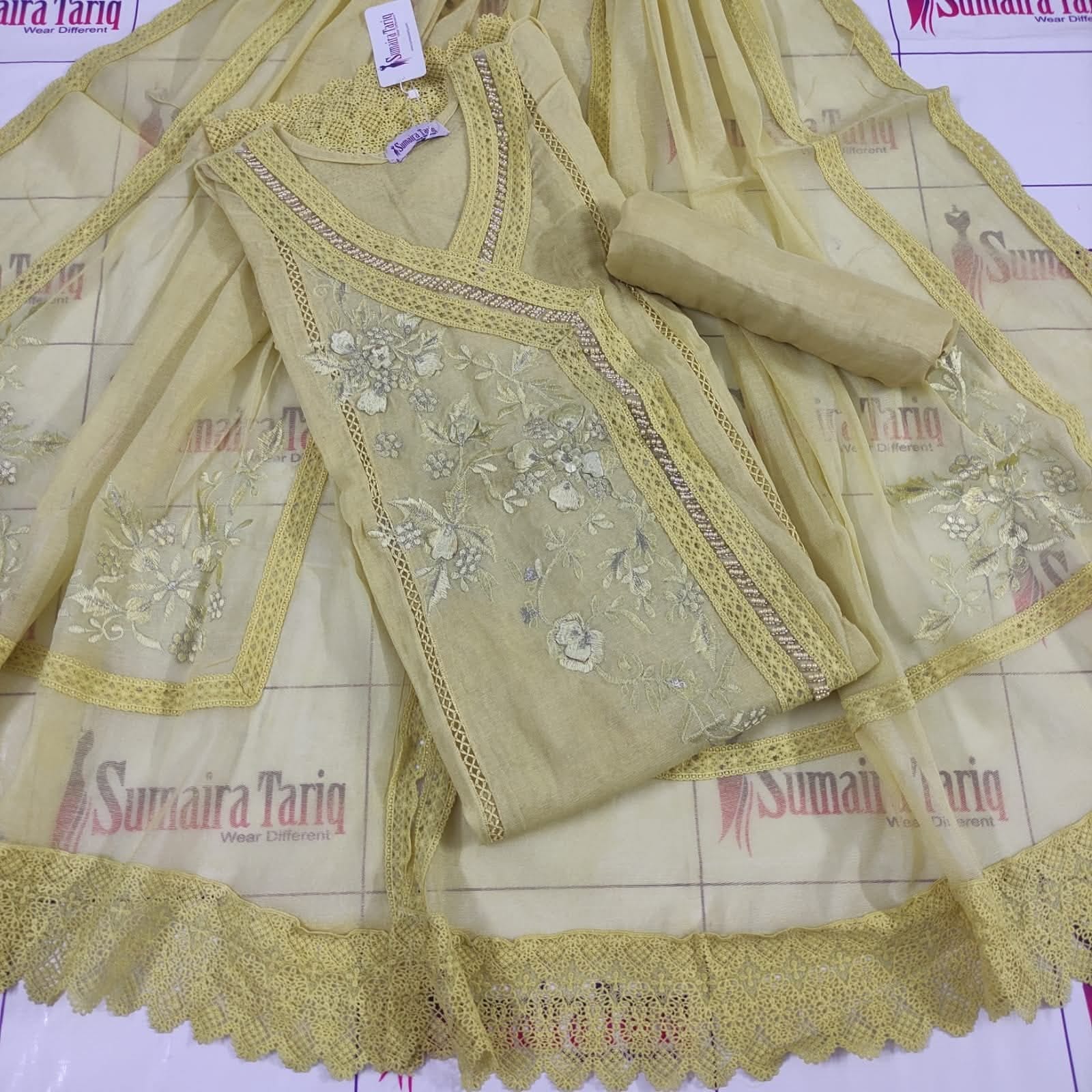 Lemon Yellow Nazneen