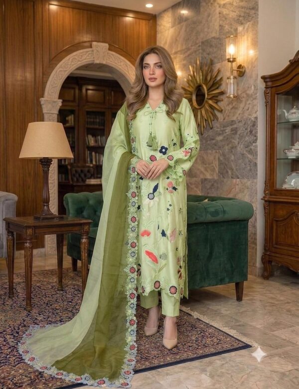 Meher Kaftan Lime Green